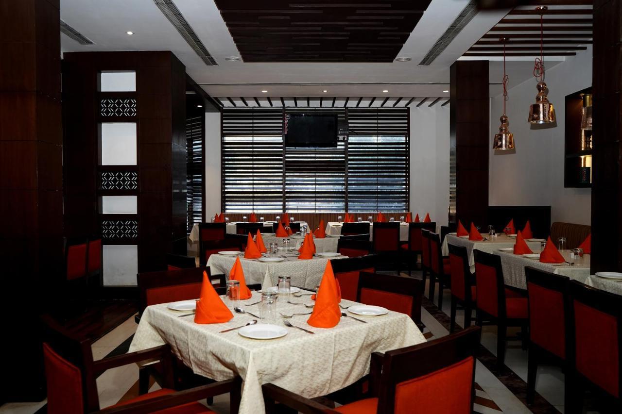 Hotel Gwalior Regency Exterior foto