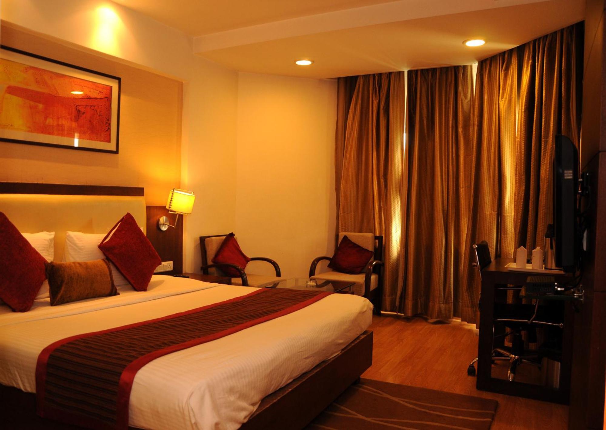 Hotel Gwalior Regency Exterior foto
